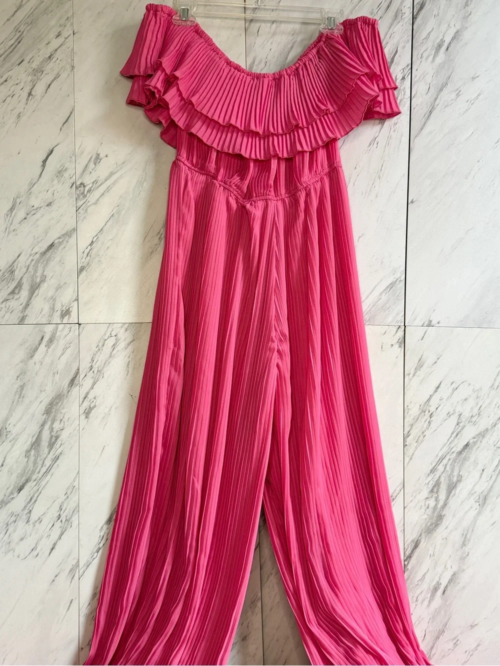 Nasty Gal Hot Pink Pleated Off-Shoulder Ruffle Barbiecore Glam Jumpsuit Size 10 - Picture 6 of 7